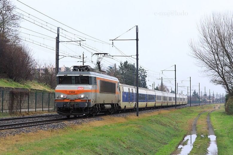 BB 7394&talgo.JPG